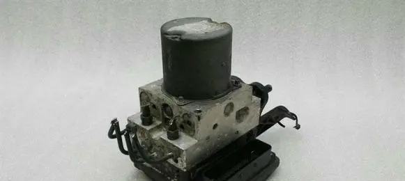 Mercedes-Benz E W212 ABS Pump A2124313912 A2124311912