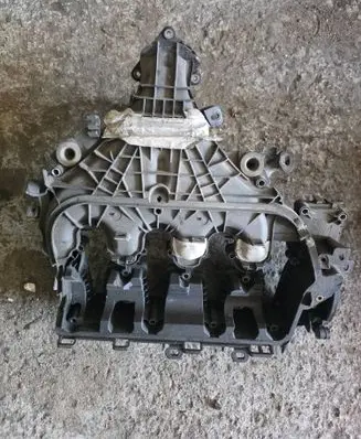 Citroen C5 Intake manifold