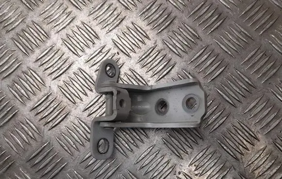 Hyundai IONIQ 6 Front door upper hinge 