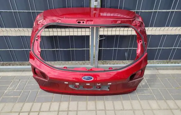 Ford Focus Tailgate/trunk/boot lid 2566476