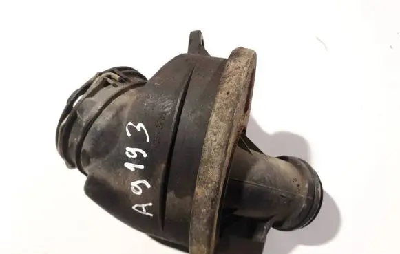 Mercedes-Benz C AMG W204 Intake resonator 