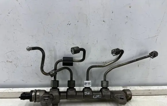 Opel Insignia A Fuel main line pipe 0445214221 55576177