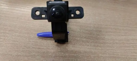 Nissan Juke I F15 Windshield/windscreen camera 284F1