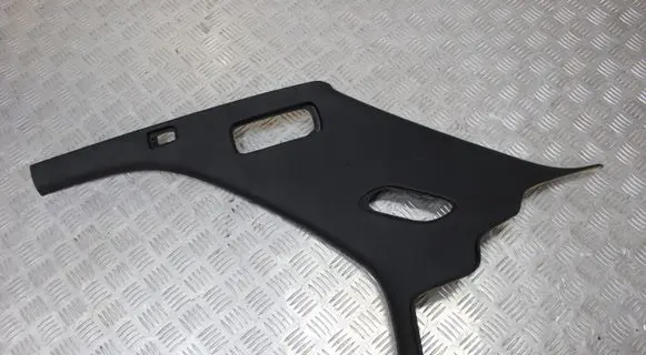 Lexus LS 400 (C) pillar trim