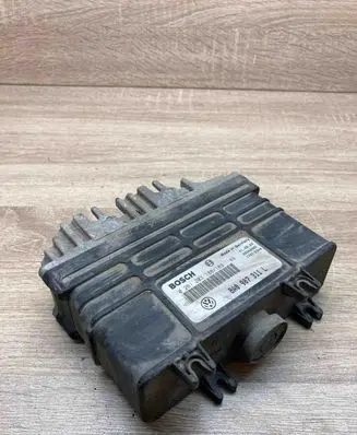 Audi 80 90 B3 Engine control unit/module ECU 8A0907311L 0261203188 USED