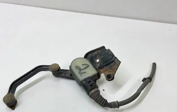 Audi A6 S6 C6 4F Front height sensor lever 1T0907503 6PM00873900