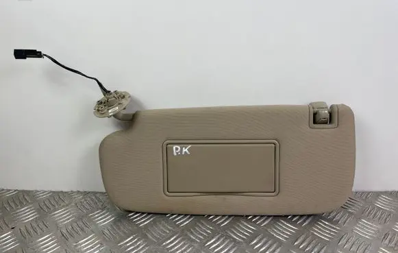 Jeep Grand Cherokee Sun visor