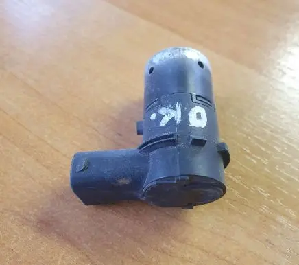 BMW 5 E39 Front parking sensor holder (PDC) 6913938 602478 60298