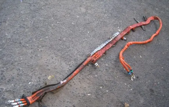 Honda Civic Positive cable (battery)