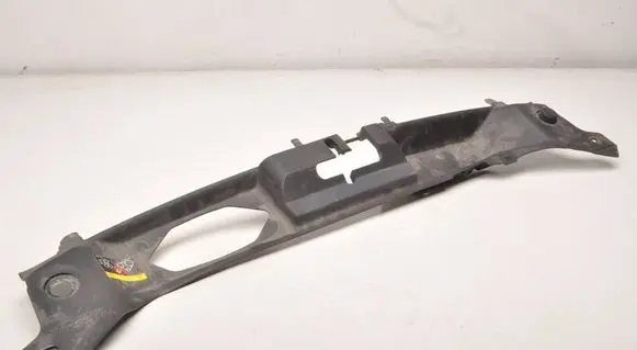 Volvo C30 Engine bonnet/hood lock trim molding 31278663