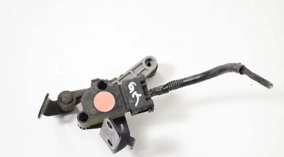 Jaguar F-Pace Rear air suspension level height sensor HK833C279BA