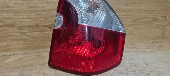 BMW X3 E83 Tail light part 409044