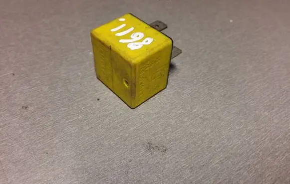 Renault Megane I Other relay 7700844253 03532