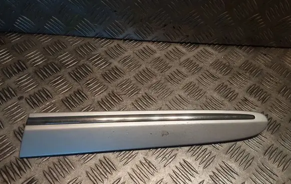 Mercedes-Benz CLK A209 C209 Rear fender molding trim A2096902562 2096902562