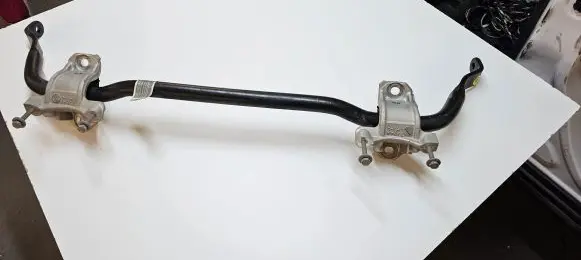 Jeep Grand Cherokee WL Front anti-roll bar/sway bar 68458147AD