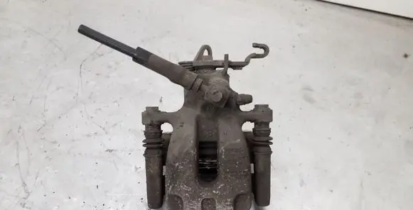 Skoda Octavia Mk3 (5E) Rear brake caliper 2975B