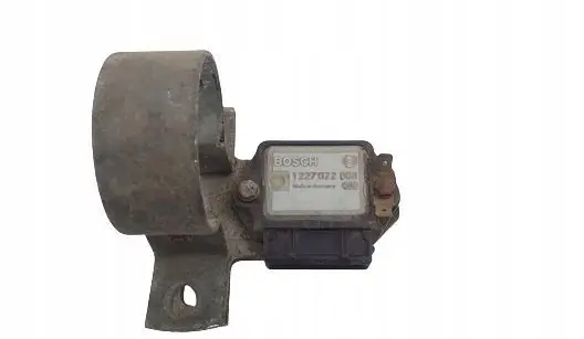 Audi 80 90 B3 Ignition amplifier control unit 1227022008