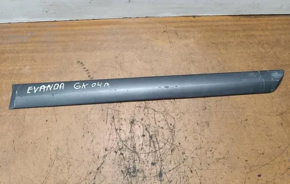 Chevrolet Evanda Rear door trim (molding) 96516414