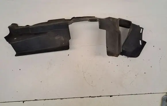 Land Rover Range Rover L322 Radiator trim 51717036694