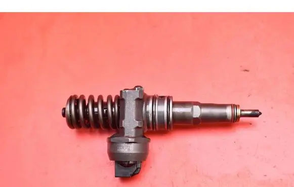 Fuel injector