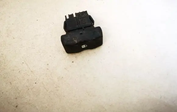 Dacia Logan I Central locking switch button 213517