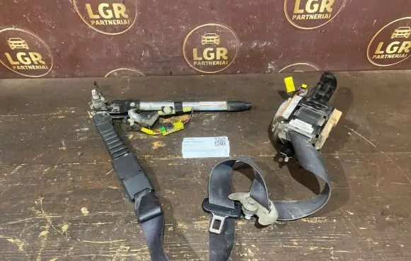 Honda Civic Front seatbelt 305559499JN7AA