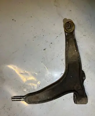 Opel Signum Front lower control arm/wishbone