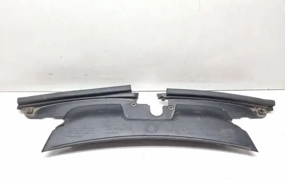 BMW X3 E83 Engine bonnet/hood lock trim molding 3402286 13713402286