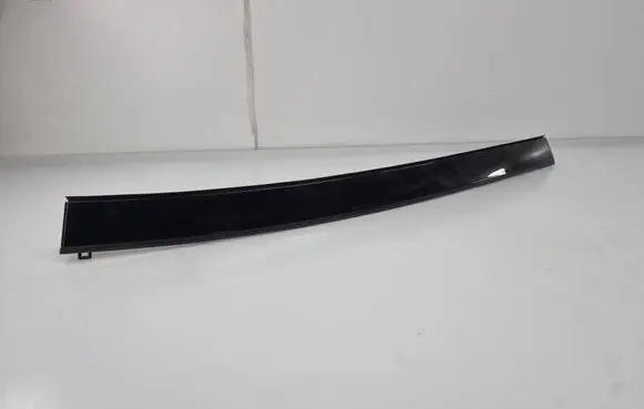 KIA Stinger Roof trim bar molding cover 50009728