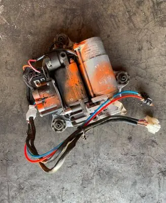 BMW 5 E39 Air suspension compressor/pump 4722515610
