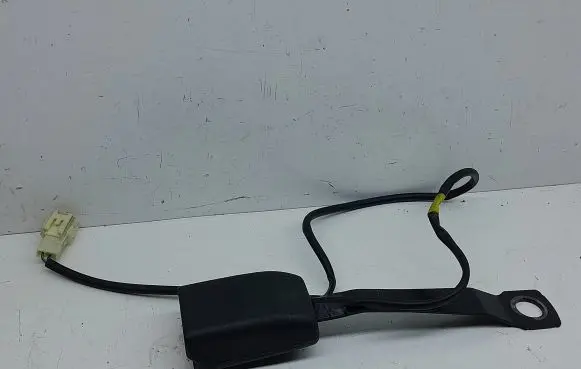 Subaru XV I Front seatbelt buckle 1085444