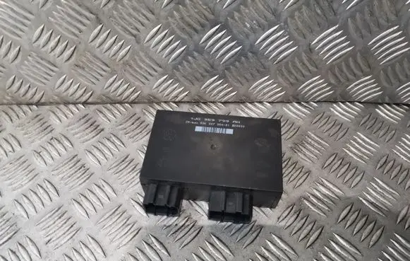 Skoda Octavia Mk1 (1U) Comfort/convenience module 1J0959799AH