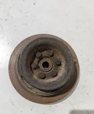 BMW 5 E39 Crankshaft pulley