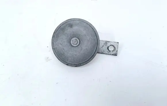 Nissan Juke I F15 Horn signal