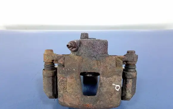 Chevrolet Lacetti Front brake caliper
