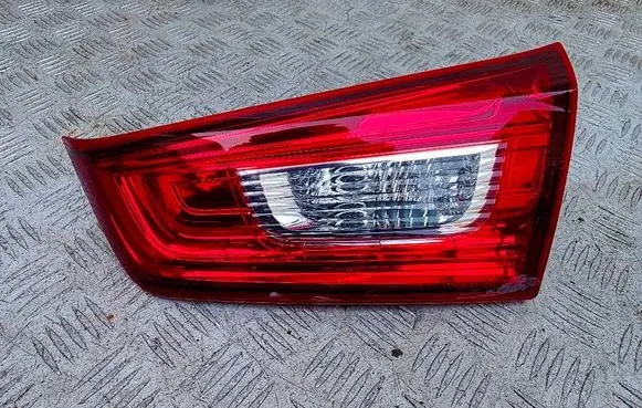 Mitsubishi ASX Tailgate rear/tail lights P9373 P9373R