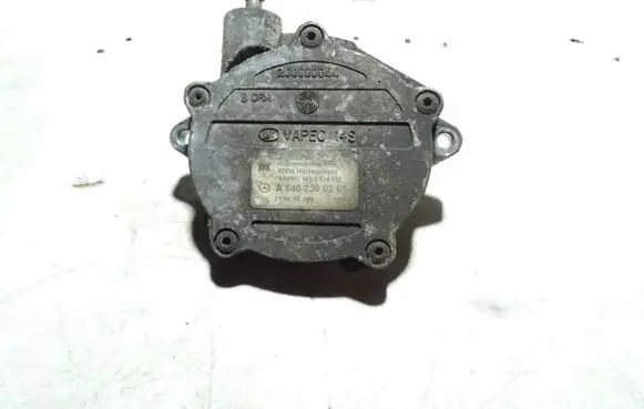 Mercedes-Benz B W245 Vacuum pump A6402300265