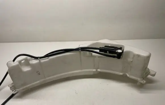 Land Rover Range Rover Sport L494 Windshield washer fluid reservoir/tank CPLA17B613B CPLA17B613A CPLA17B613