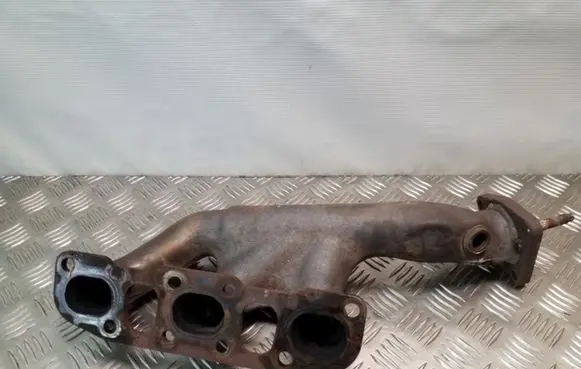 Infiniti FX Exhaust manifold