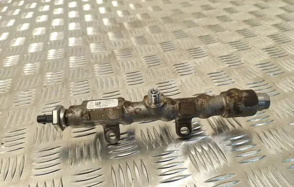 Peugeot 308 Fuel main line pipe 9821399680 210041398
