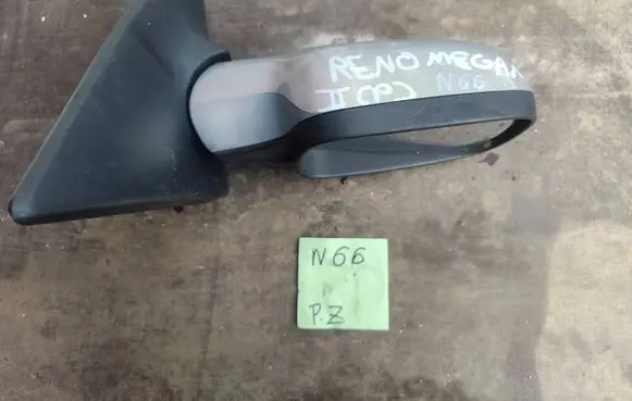 Renault Megane II Front door electric wing mirror 3742891