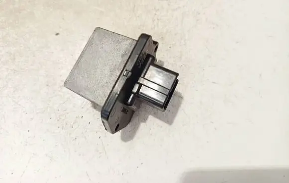 Heater blower motor/fan resistor