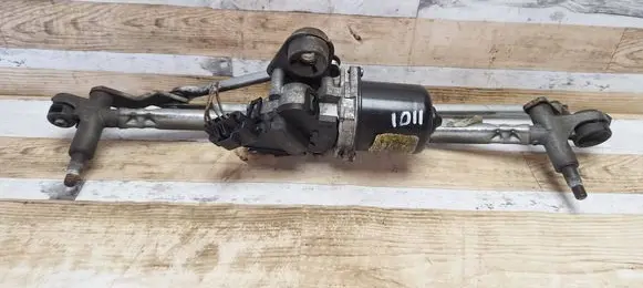 Citroen C3 Front wiper linkage and motor