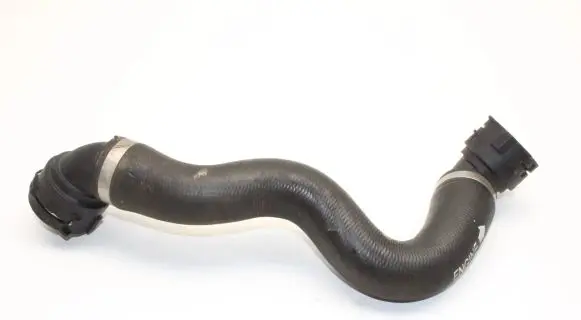 Mercedes-Benz C W205 Engine coolant pipe/hose A2055017484