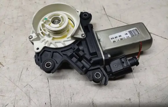 Audi A8 S8 D4 4H Rear door soft close latching motor 4F0837060