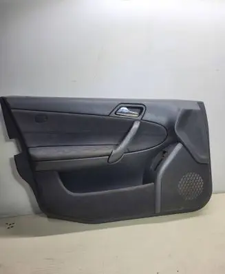 Mercedes-Benz C W203 Front door card panel trim A2037209563 23010001 0001838569