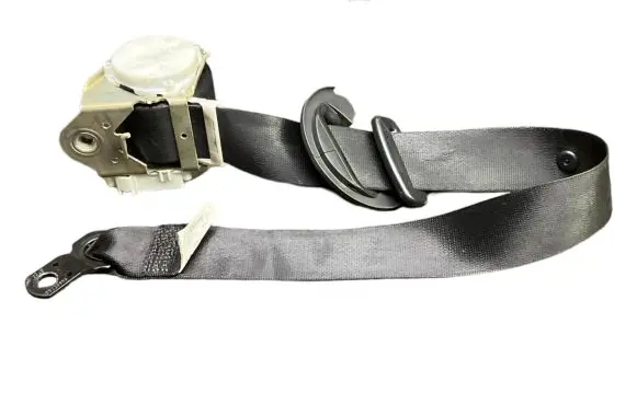 BMW X3 E83 Front seatbelt S13400711070 04B264GB0505M