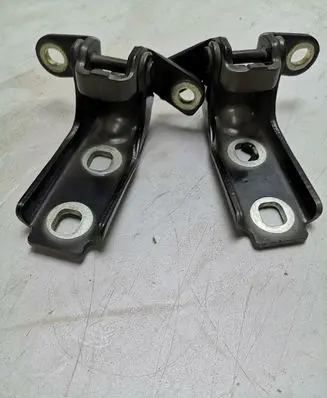 Chevrolet Camaro Front door hinges set P17285P18103