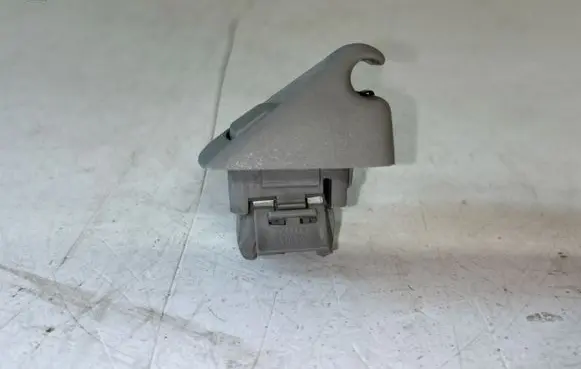 Volvo V70 Sun visor clip/hook/bracket 