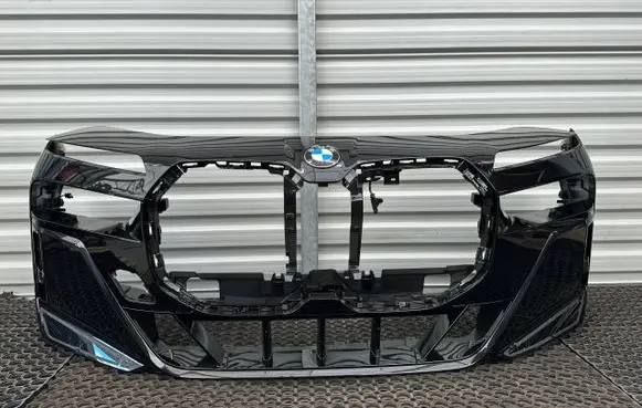 BMW 7 G70 Front bumper